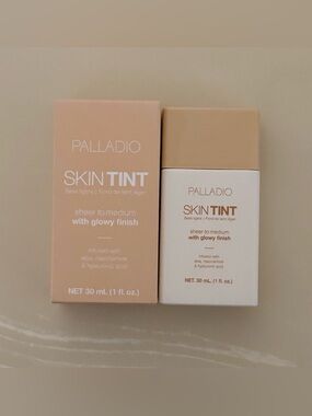 Palladio Skin Tint Sheer-to-Medium With Glowy Finish 1 oz. Full Size